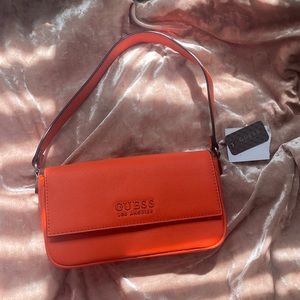 guess shoulder bag